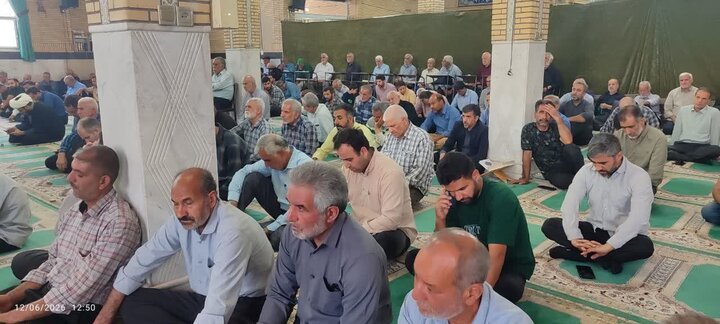 تصاویر/اقامه نماز عبادی سیاسی جمعه در زرندیه