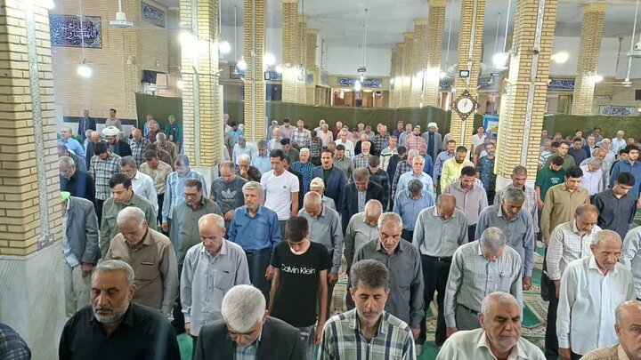 تصاویر/اقامه نماز عبادی سیاسی جمعه در زرندیه