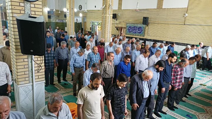 تصاویر/اقامه نماز عبادی سیاسی جمعه در زرندیه