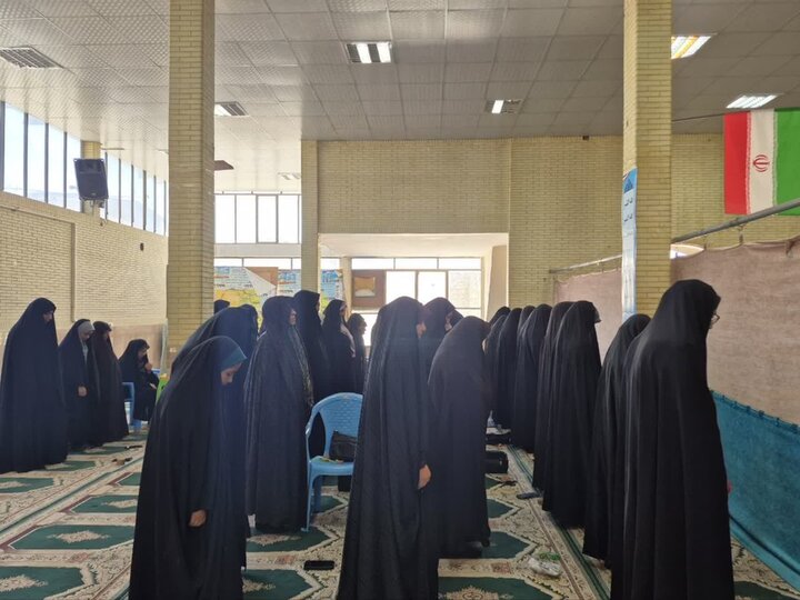 تصاویر/ اقامه نمازجمعه شهر بلورد