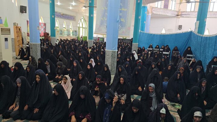 تصاویر/ اقامه نمازجمعه شهر ریگان