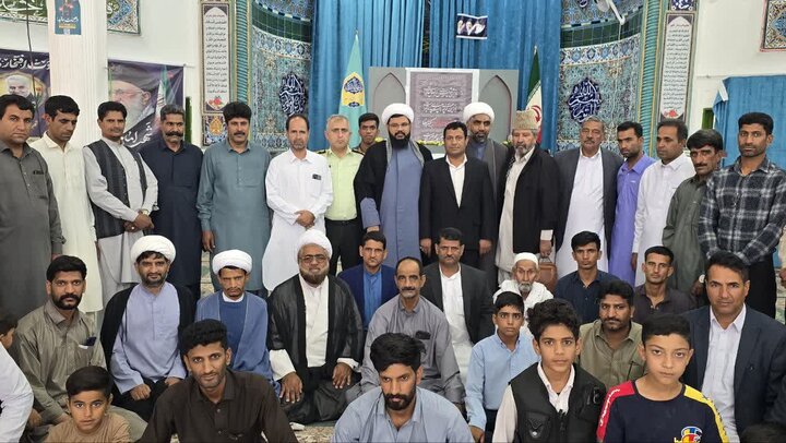 تصاویر/ اقامه نمازجمعه شهر ریگان