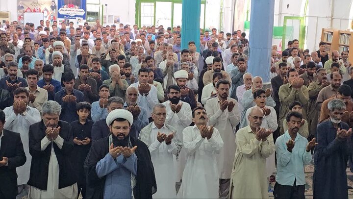 تصاویر/ اقامه نمازجمعه شهر ریگان