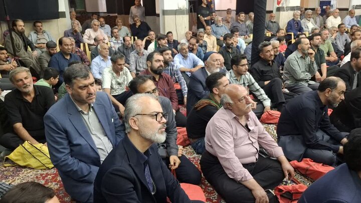 تصاویر/نخستین همایش ملی میراث محتشم کاشانی همراه با غبارروبی و گلابشویی مزار ایشان