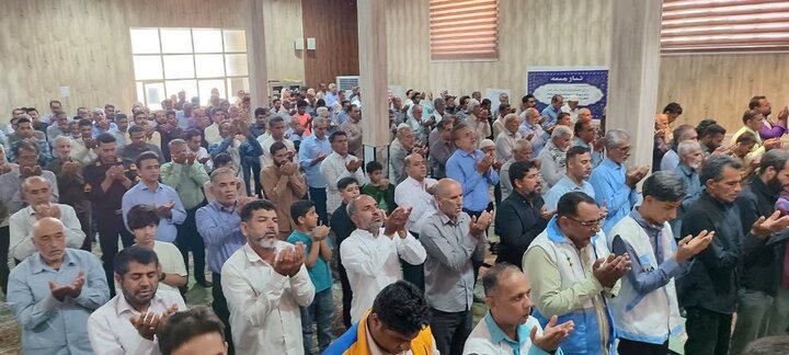 تصاویر/ اقامه نمازجمعه شهر منوجان
