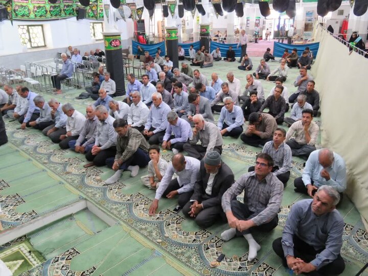 تصاویر/ اقامه نمازجمعه امین‌شهر