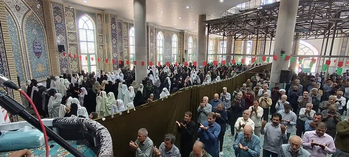 تصاویر/ اقامه نمازجمعه شهر بردسیر