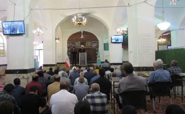تصاویر/ اقامه نمازجمعه شهر کاظم آباد