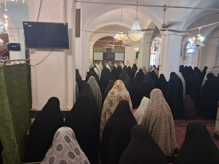 تصاویر/ اقامه نمازجمعه شهر کاظم آباد