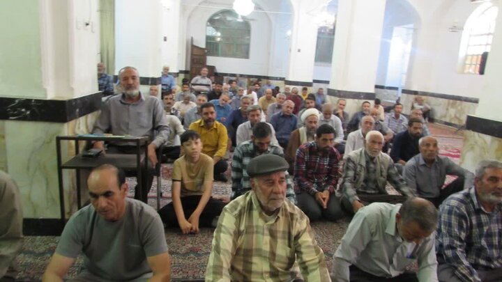تصاویر/ اقامه نمازجمعه شهر کاظم آباد
