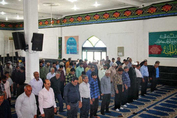 تصاویر/ اقامه نمازجمعه شهر نرماشیر