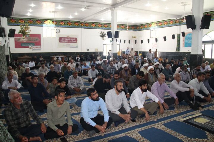 تصاویر/ اقامه نمازجمعه شهر نرماشیر