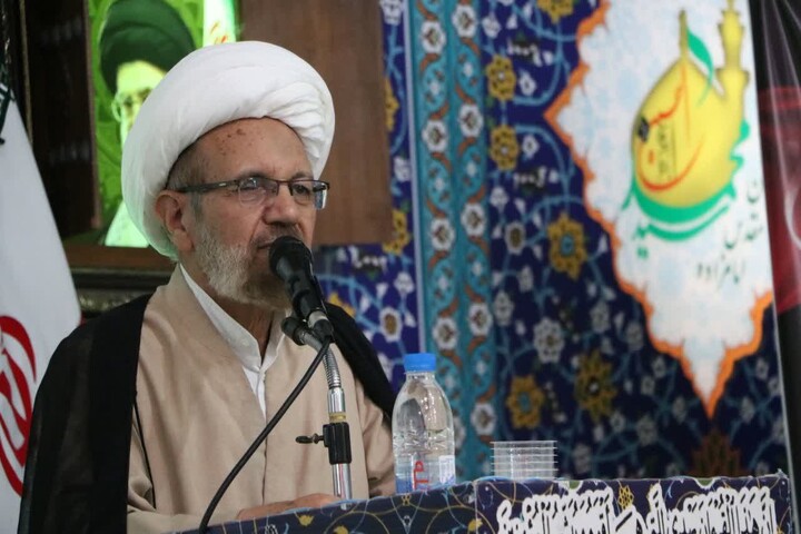 تصاویر|نشست فصلی ائمه جماعات،روحانیون و طلاب خمینی‌شهر