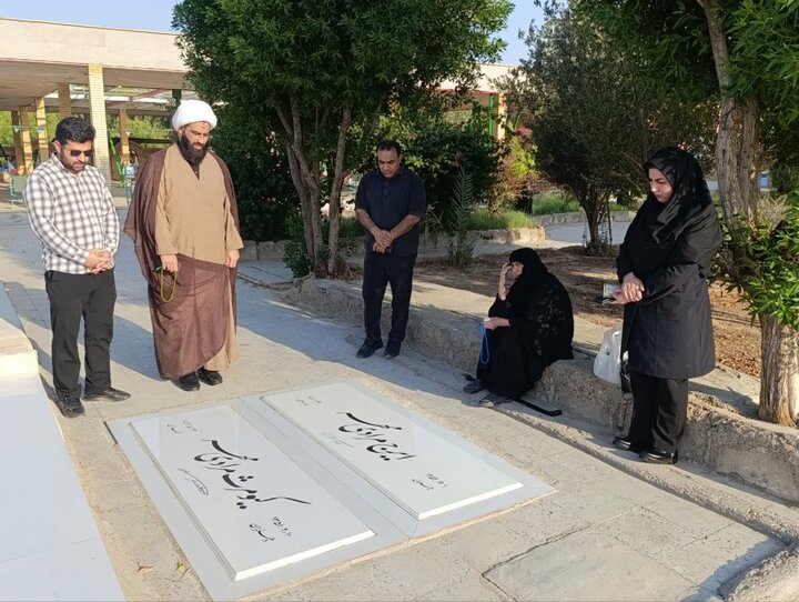 تصاویر/حضور امام جمعه شهرستان در امامزاده سیداکبر (ع)