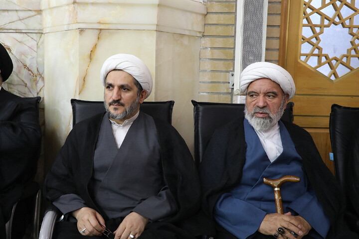 تصاویر/  مراسم بزرگداشت آیت‌الله  العظمی اسحاق فیاض  از سوی  رهبر انقلاب اسلامی در قم