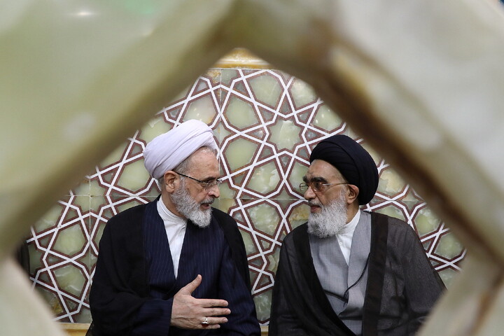 تصاویر/  مراسم بزرگداشت آیت‌الله  العظمی اسحاق فیاض  از سوی  رهبر انقلاب اسلامی در قم