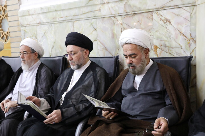 تصاویر/  مراسم بزرگداشت آیت‌الله  العظمی اسحاق فیاض  از سوی  رهبر انقلاب اسلامی در قم