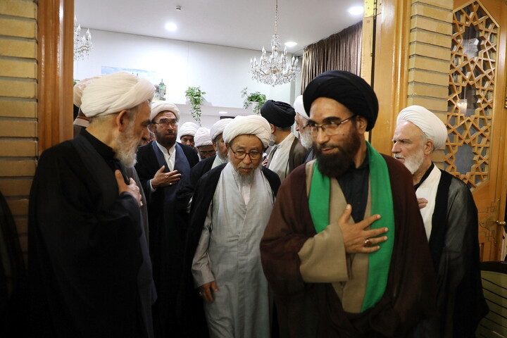 تصاویر/  مراسم بزرگداشت آیت‌الله  العظمی اسحاق فیاض  از سوی  رهبر انقلاب اسلامی در قم