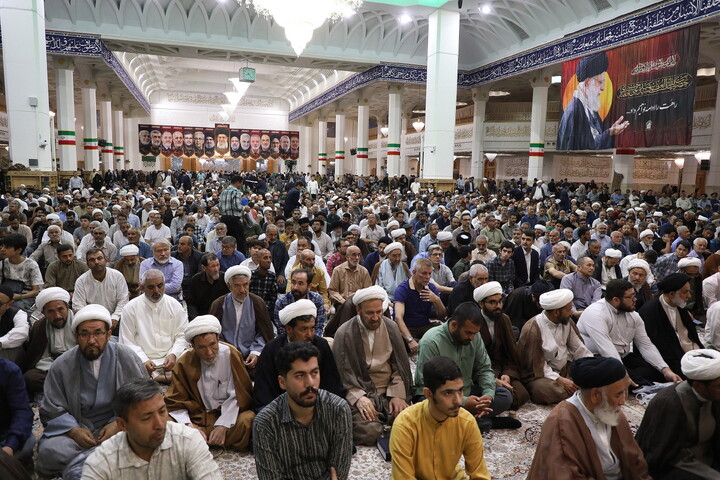 تصاویر/  مراسم بزرگداشت آیت‌الله  العظمی اسحاق فیاض  از سوی  رهبر انقلاب اسلامی در قم