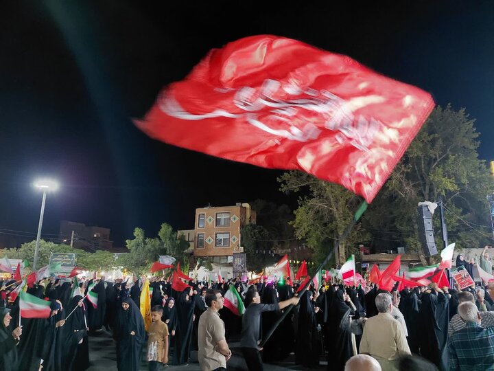 تصاویر/ تجمع اقتدار و اقامه نماز استغاثه در ورامین