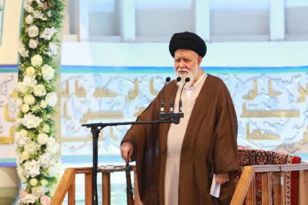 ملت ایران فریب جنگ روانی و تزویر دشمن را نمی‌خورد