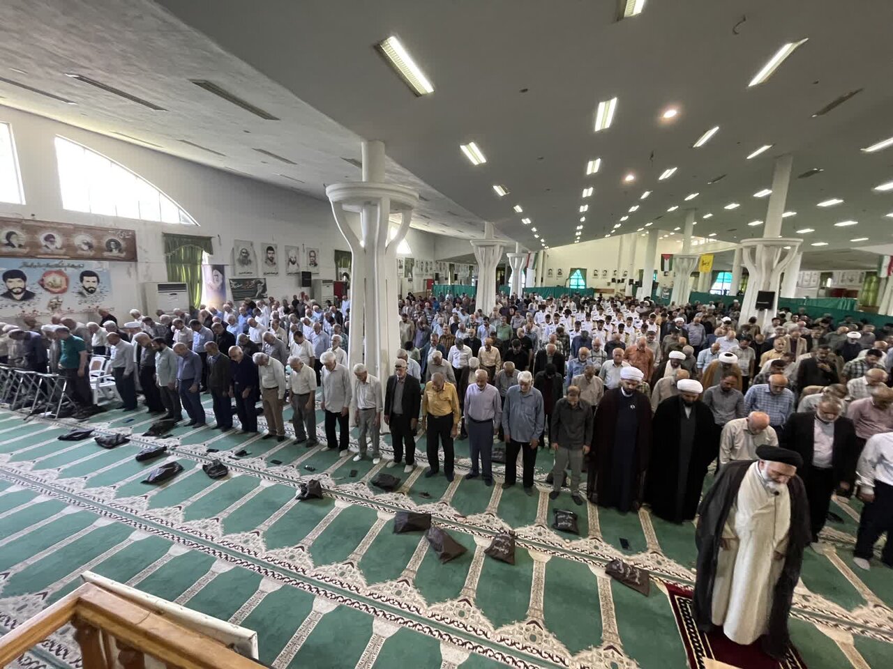 تصاویر/ نماز عبادی سیاسی جمعه در شهرستان نوشهر