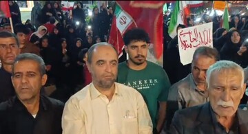 فیلم |  سخنرانی امام جمعه کوهدشت در موج ۱۰۵ حماسه دفاع از وطن