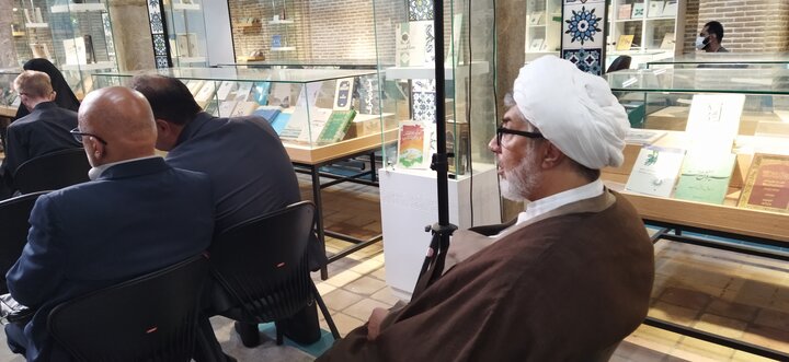 تصاویر/ مراسم تحویل پیش نویس سند ملی حلال به شورای عالی انقلاب فرهنگی
