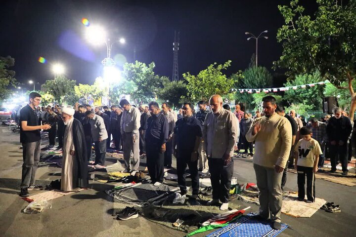 تصاویر / اجتماعات مردمی «شب‌های اقتدار» مردم وفادار شهر سمنان