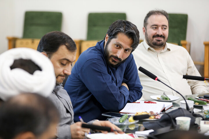 تصاویر/ دومین نشست کمیته خانواده، کودک و نوجوان ستاد مرکزی تشییع قائد شهید