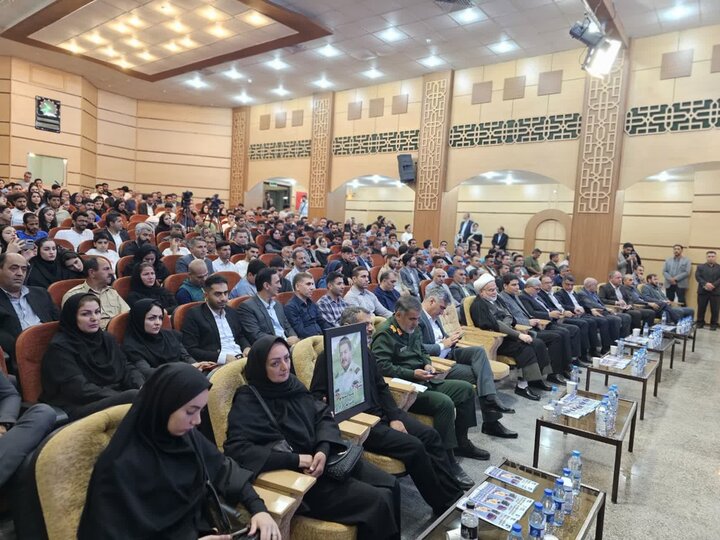 تصاویر/آیین تجلیل از مدال‌آوران، داوران و مربیان کردستانی در عرصه‌های بین‌المللی و آسیایی و گرامیداشت شهدای جنگ رمضان