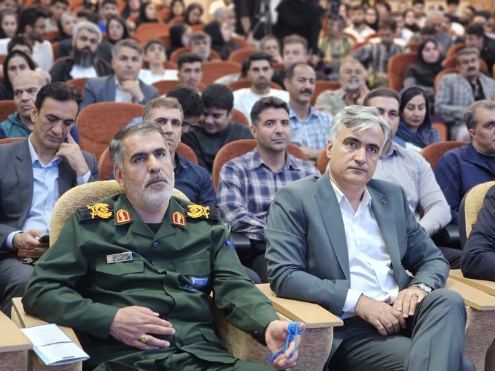 تصاویر/آیین تجلیل از مدال‌آوران، داوران و مربیان کردستانی در عرصه‌های بین‌المللی و آسیایی و گرامیداشت شهدای جنگ رمضان