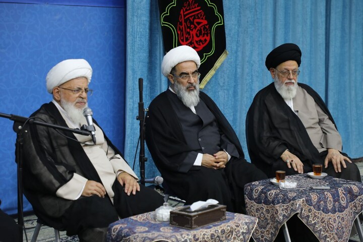 تصاویر/ برگزاری جلسه مسئولین نهادهای فرهنگی با حضور آیت‌الله محمد جواد فاضل لنکرانی