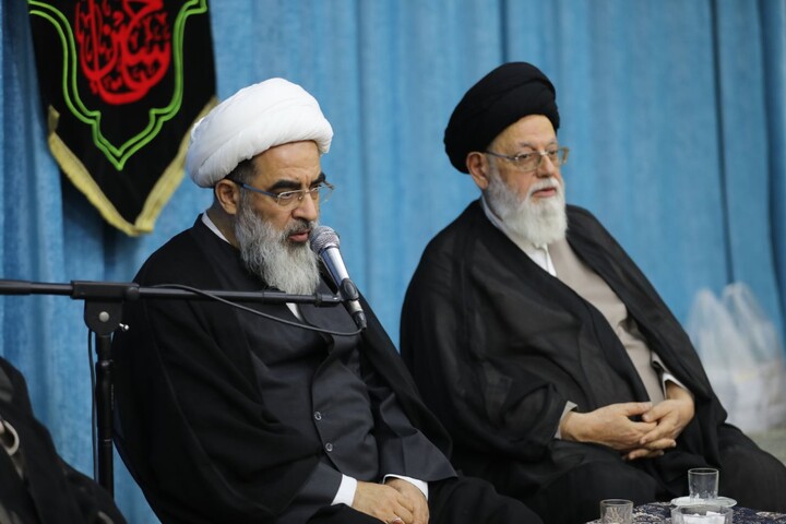 تصاویر/ برگزاری جلسه مسئولین نهادهای فرهنگی با حضور آیت‌الله محمد جواد فاضل لنکرانی