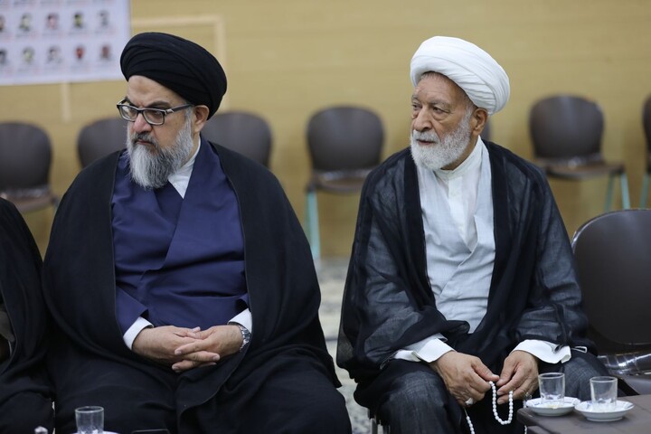 تصاویر/ برگزاری جلسه مسئولین نهادهای فرهنگی با حضور آیت‌الله محمد جواد فاضل لنکرانی