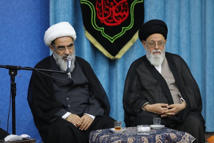 تصاویر/ برگزاری جلسه مسئولین نهادهای فرهنگی با حضور آیت‌الله محمد جواد فاضل لنکرانی