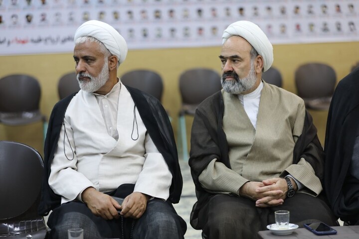 تصاویر/ برگزاری جلسه مسئولین نهادهای فرهنگی با حضور آیت‌الله محمد جواد فاضل لنکرانی