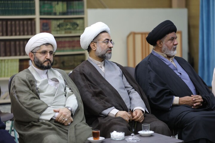 تصاویر/ برگزاری جلسه مسئولین نهادهای فرهنگی با حضور آیت‌الله محمد جواد فاضل لنکرانی