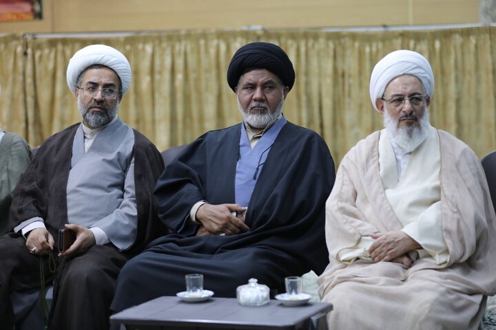 تصاویر/ برگزاری جلسه مسئولین نهادهای فرهنگی با حضور آیت‌الله محمد جواد فاضل لنکرانی