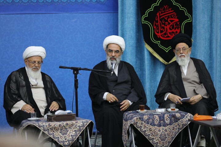 تصاویر/ برگزاری جلسه مسئولین نهادهای فرهنگی با حضور آیت‌الله محمد جواد فاضل لنکرانی