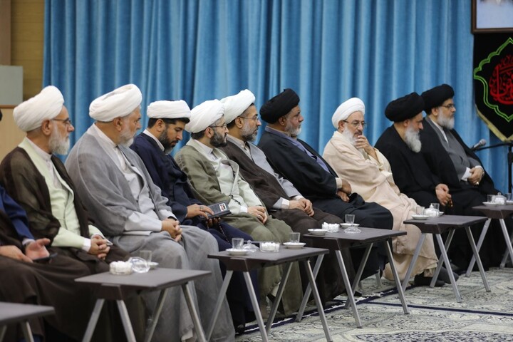 تصاویر/ برگزاری جلسه مسئولین نهادهای فرهنگی با حضور آیت‌الله محمد جواد فاضل لنکرانی
