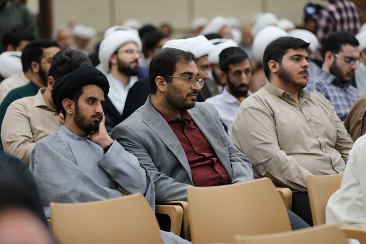 تصاویر/ هجدهمین همایش تجلیل از ممتازین یزدی حوزه‌های علمیه برگزار شد