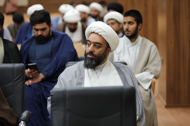 تصاویر/ هجدهمین همایش تجلیل از ممتازین یزدی حوزه‌های علمیه برگزار شد