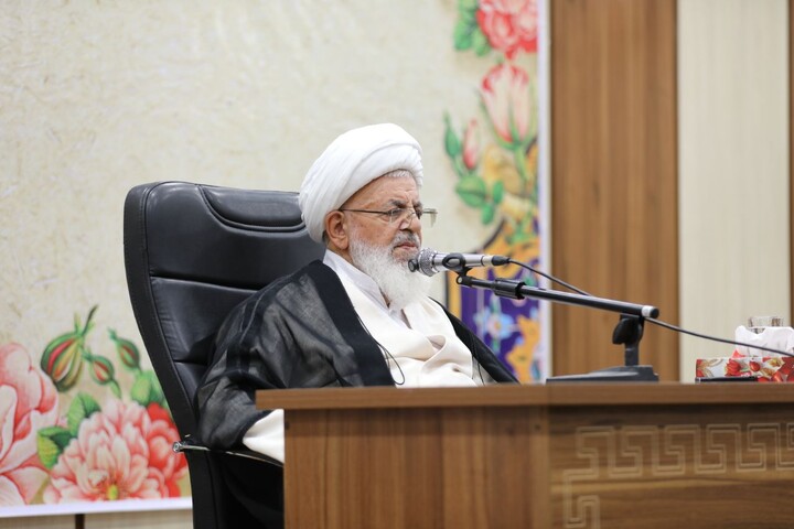 تصاویر/ هجدهمین همایش تجلیل از ممتازین یزدی حوزه‌های علمیه برگزار شد