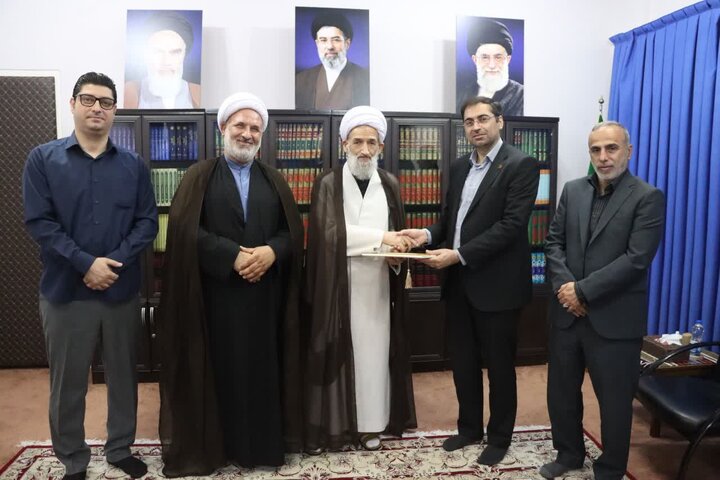 تصاویر/  دیدار مدیرکل راهداری و حمل و نقل جاده‌ای استان با نماینده ولی فقیه در مازندران