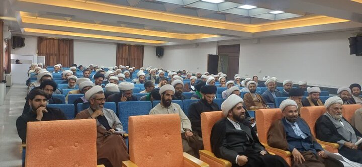 تصاویر/اجلاسیه حوزه پیشرو و سرآمد در استان لرستان