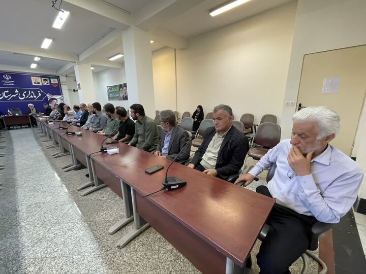 تصاویر/ برگزاری جلسه هیئات مذهبی و هیأت امنای مساجد در دفتر فرمانداری نوشهر
