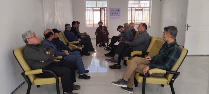جلسه مداحان ایوان