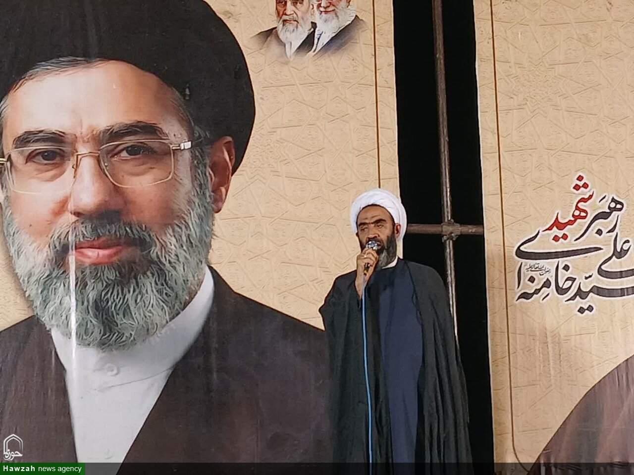 دشمن به دنبال ایجاد خطای محاسباتی و کاهش تاب‌آوری مردم است