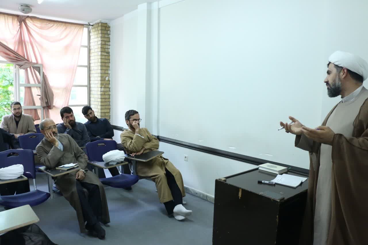 کارگاه آموزشی «از میدان تا منبر» در زنجانی برگزار شد+تصاویر